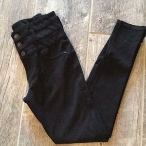 Celebrity pink women’s jeans/jeggings